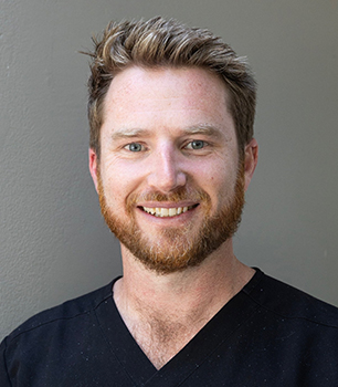 Dr Tim Manzie